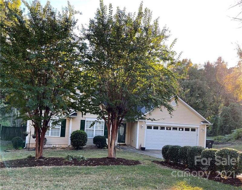 4409 Enoch Dr, Charlotte, NC 28269