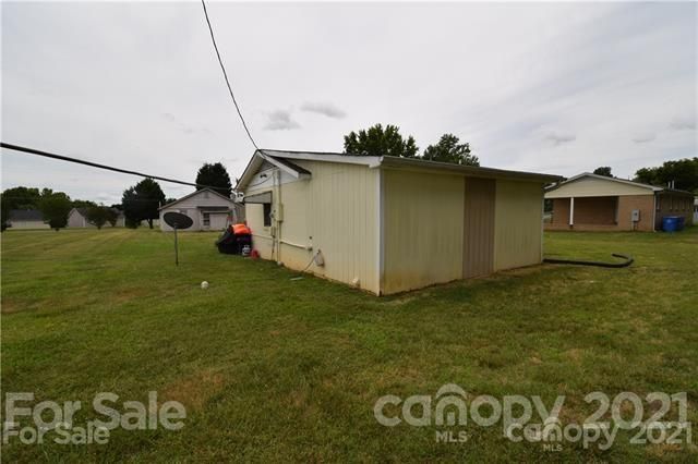 3506 Mitchem Rd, Gastonia, NC 28054