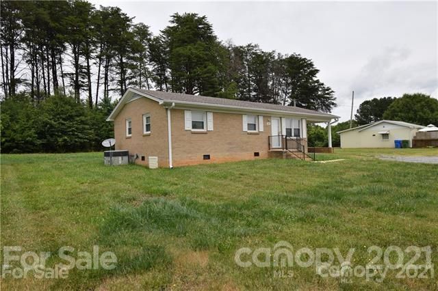 3504 Mitchem Rd, Gastonia, NC 28054