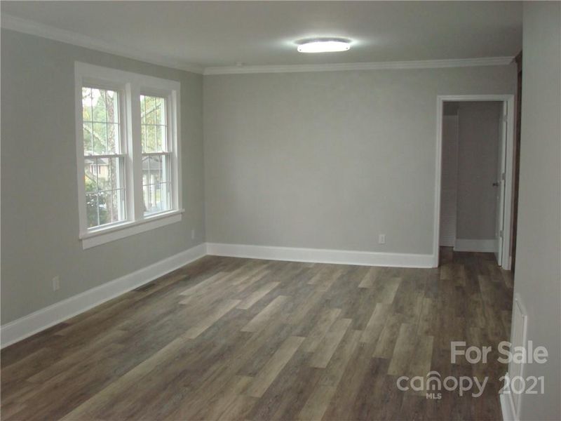 42 Ranlo Ave, Gastonia, NC 28054