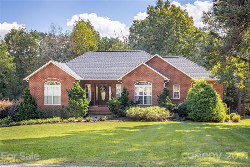 3957 54th Ave NE, Hickory, NC 28601