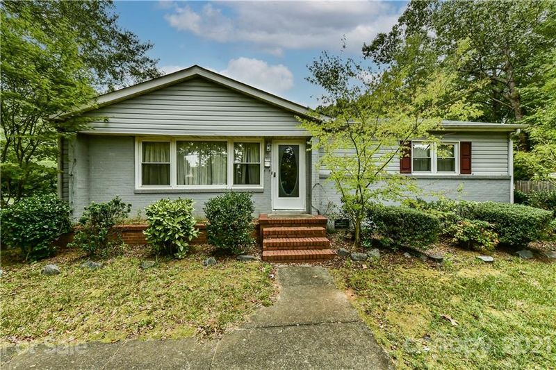 1210 Lancaster Ave, Monroe, NC 28112