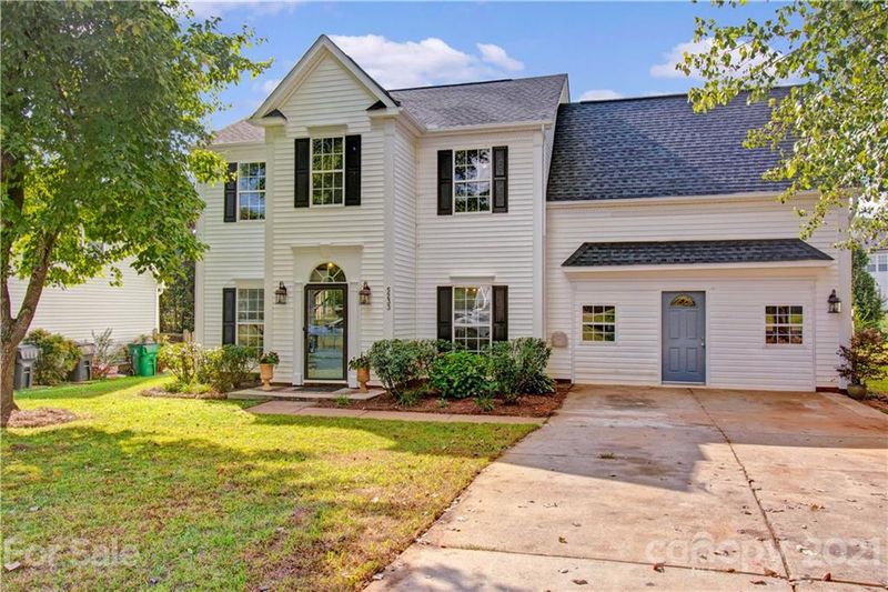 5233 Timbertop Ln, Charlotte, NC 28215