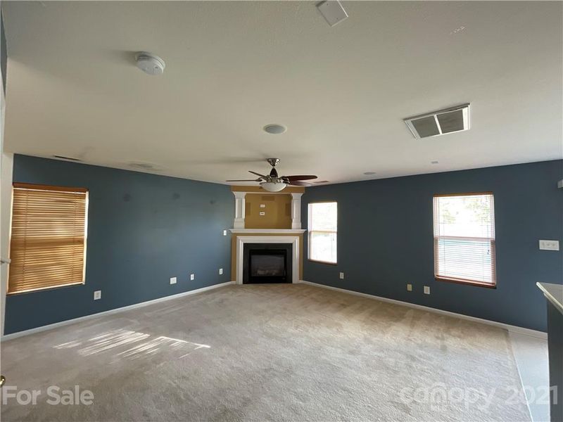 2728 Valley Ct, Charlotte, NC 28273