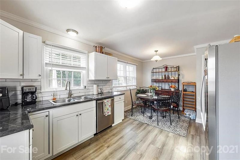 471 Avon Ave, Troutman, NC 28116