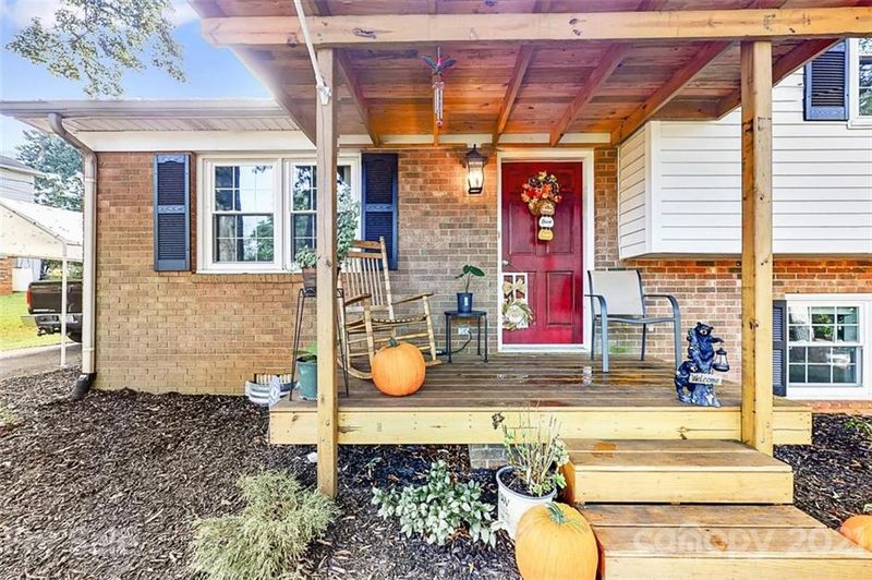 471 Avon Ave, Troutman, NC 28116