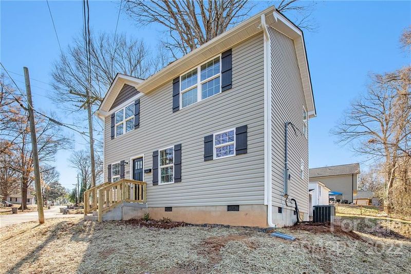 685 Wilson St, Kannapolis, NC 28083