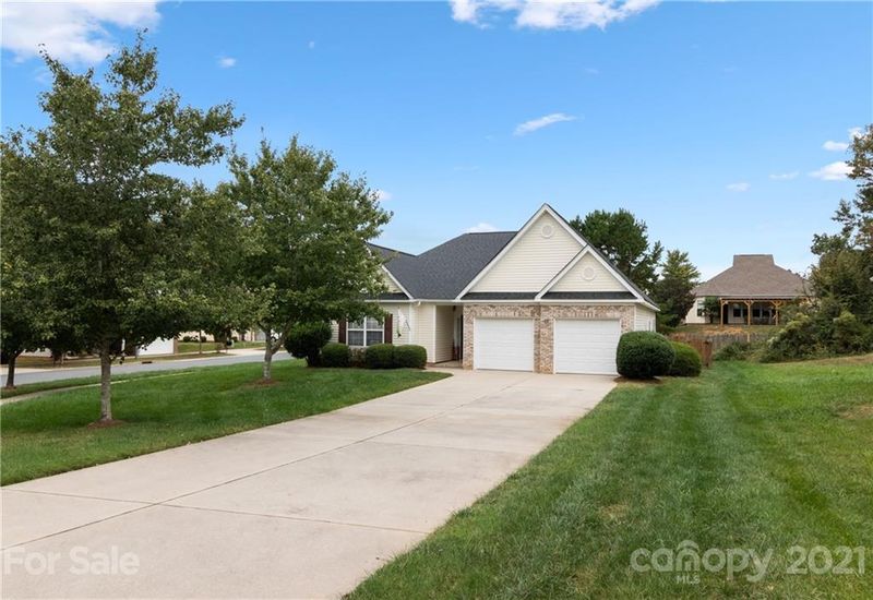 940 Wind Carved Ln, Monroe, NC 28110
