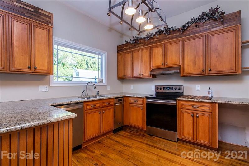 120 S Rose Ave, Kannapolis, NC 28083