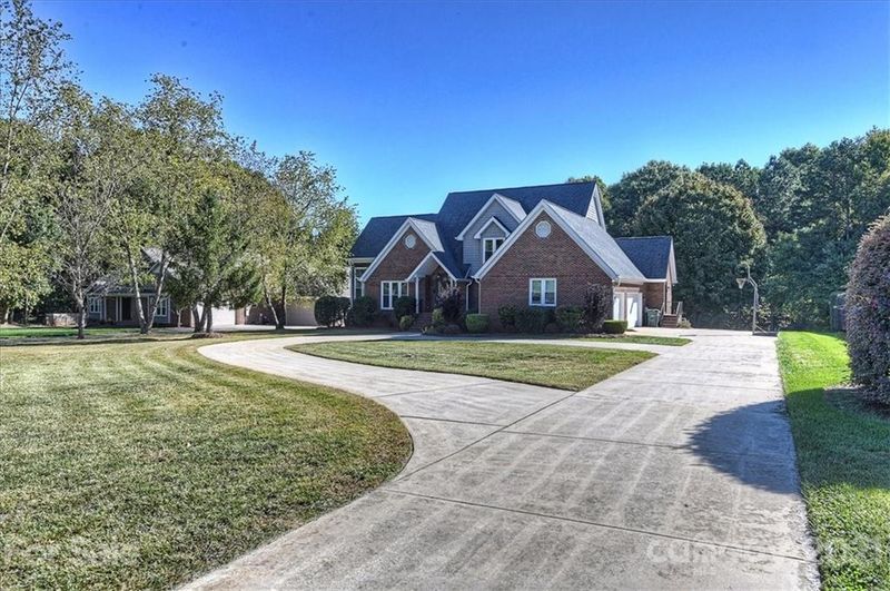 1928 Windmere Dr, Monroe, NC 28110
