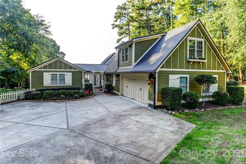 302 Marietta Rd, Mooresville, NC 28117