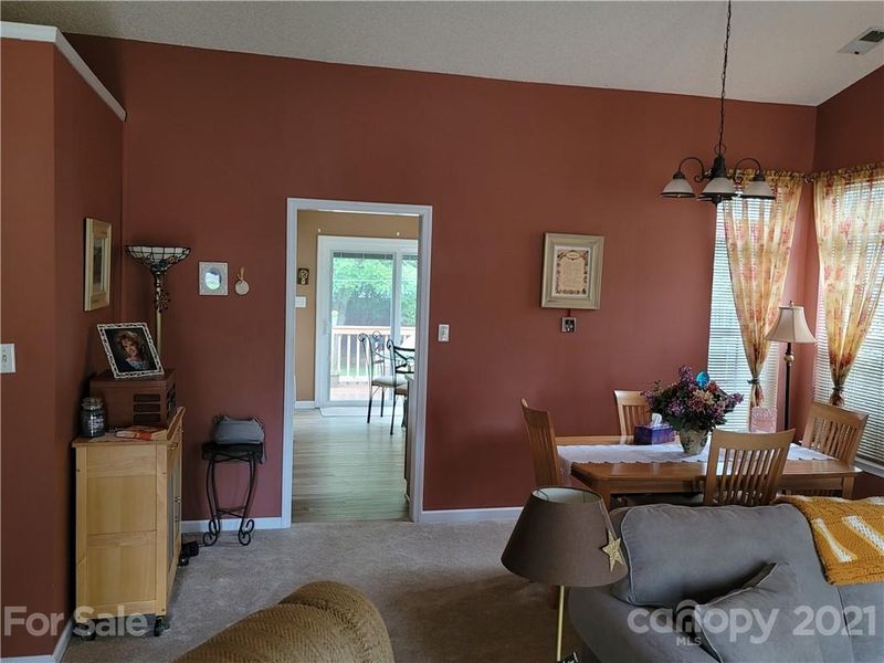 6344 Goldenfield Dr, Charlotte, NC 28269