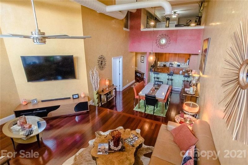 537 Catawba St, Belmont, NC 28012