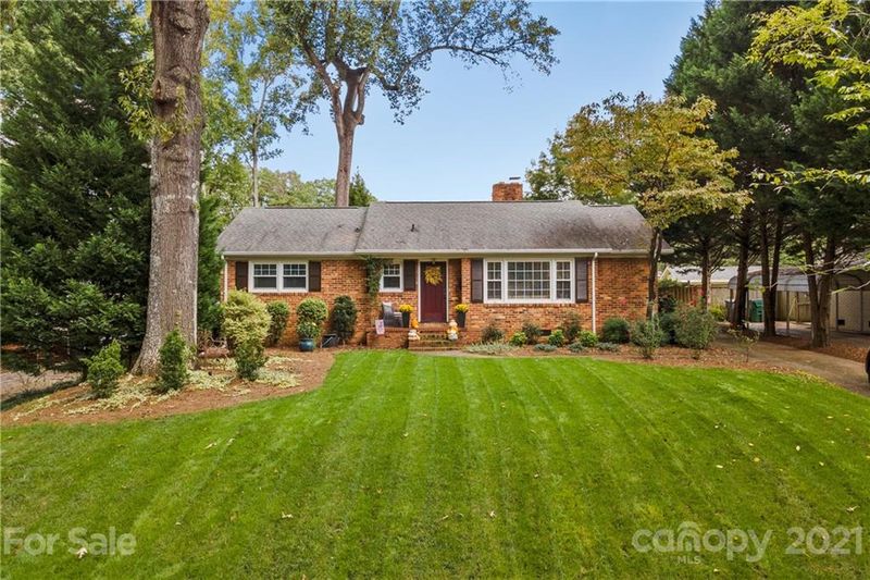 5233 Chedworth Dr, Charlotte, NC 28210