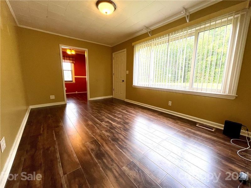 105 Adrian St, Mount Holly, NC 28120