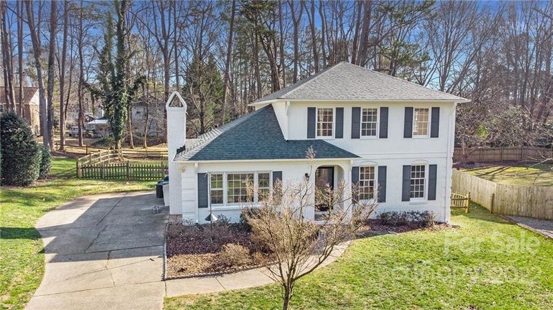 1335 Rock Point Rd, Charlotte, NC 28270