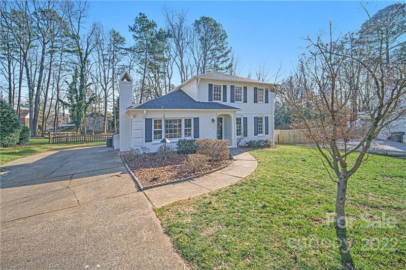 1335 Rock Point Rd, Charlotte, NC 28270