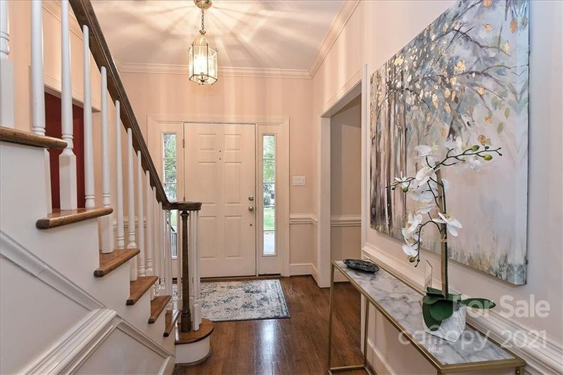 6703 Alexander Hall Dr, Charlotte, NC 28270