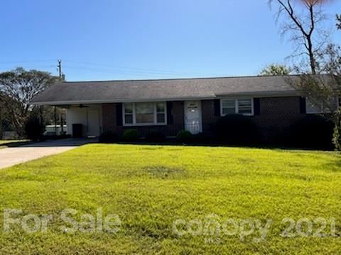 2505 Fairgreen Dr, Gastonia, NC 28056