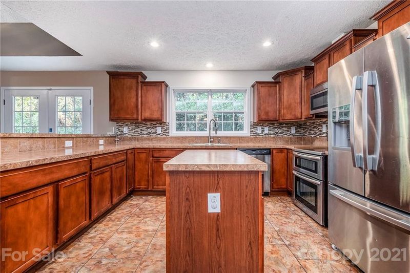 4473 Mountain Creek Rd, Iron Station, NC 28080