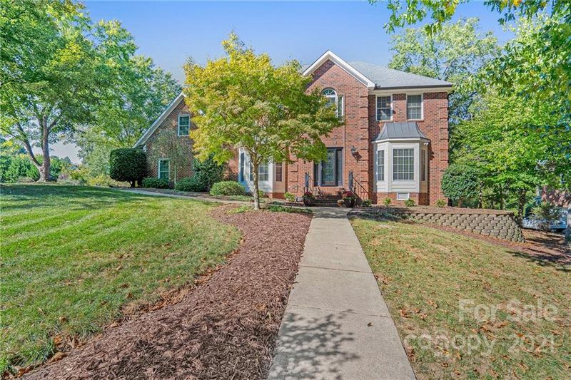 5919 Kintyre Ct, Concord, NC 28027