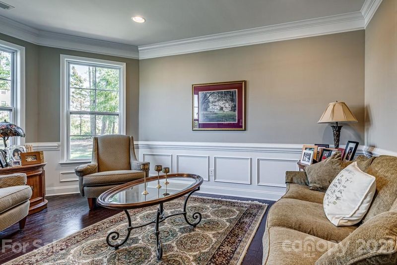 9920 Cambridge Forest Ct, Charlotte, NC 28277