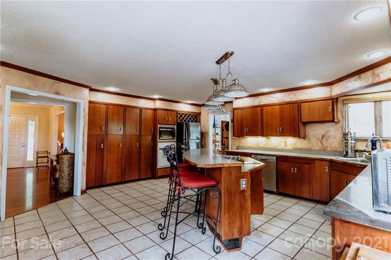1705 Lake Monroe Dr, Monroe, NC 28112