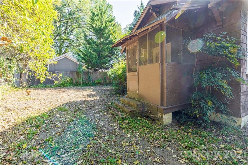 504 W Windsor St, Monroe, NC 28112