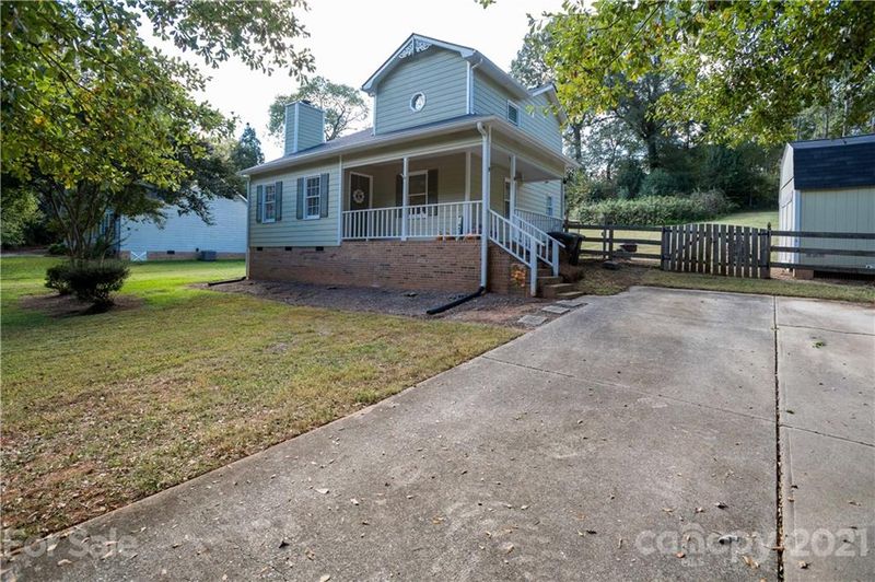 111 Walnut Creek Rd, Belmont, NC 28012