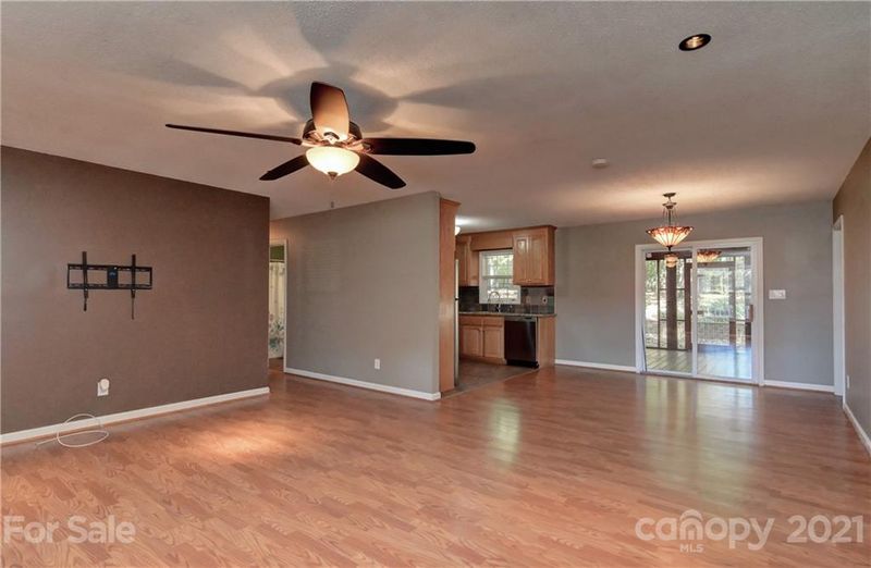 229 Holiday Rd, Lancaster, SC 29270