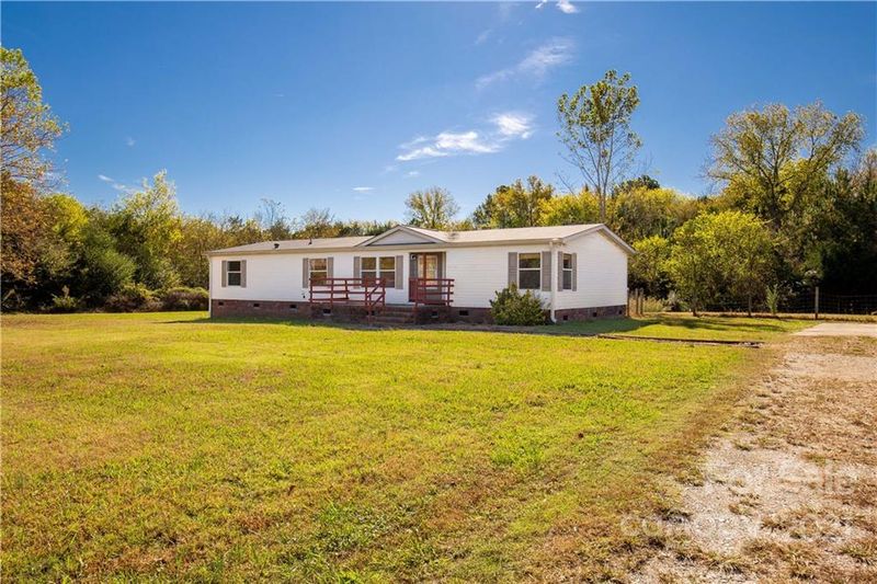 645 Border Rd E, Rock Hill, SC 29730