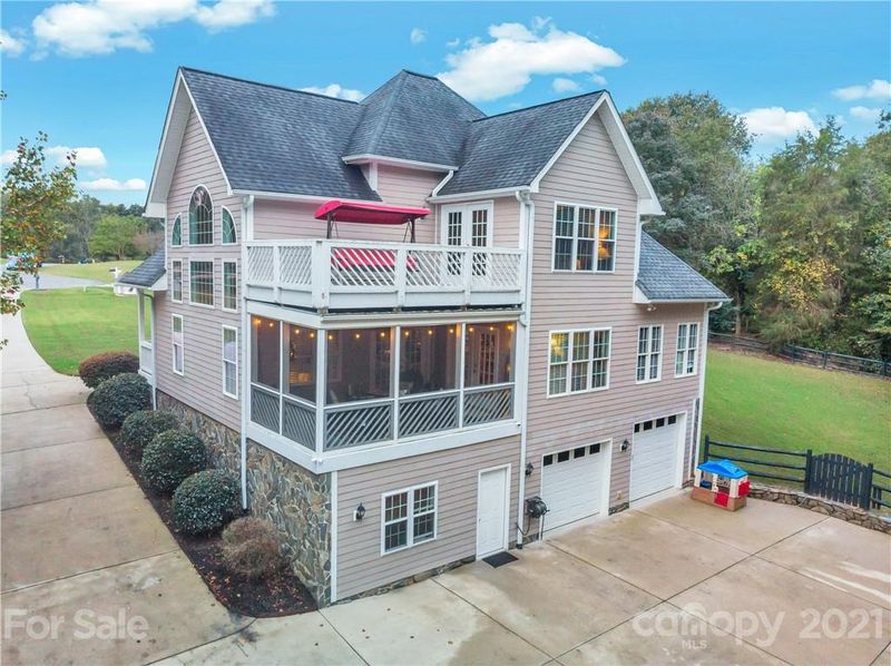 696 Addie Dr, Iron Station, NC 28080