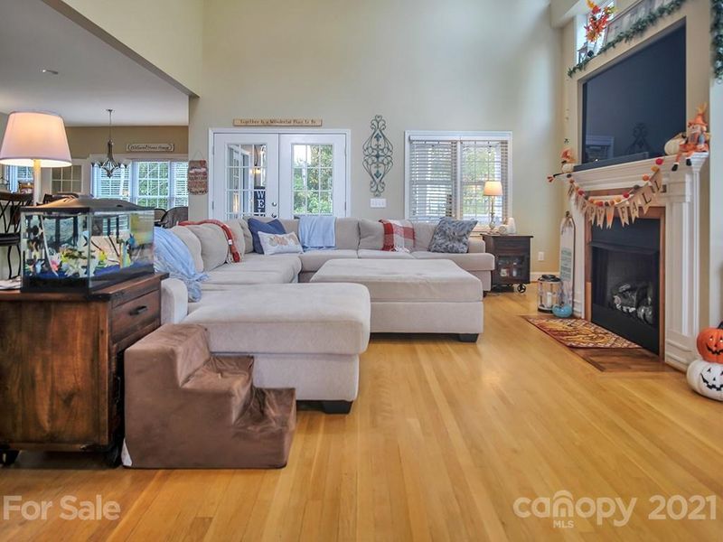 696 Addie Dr, Iron Station, NC 28080