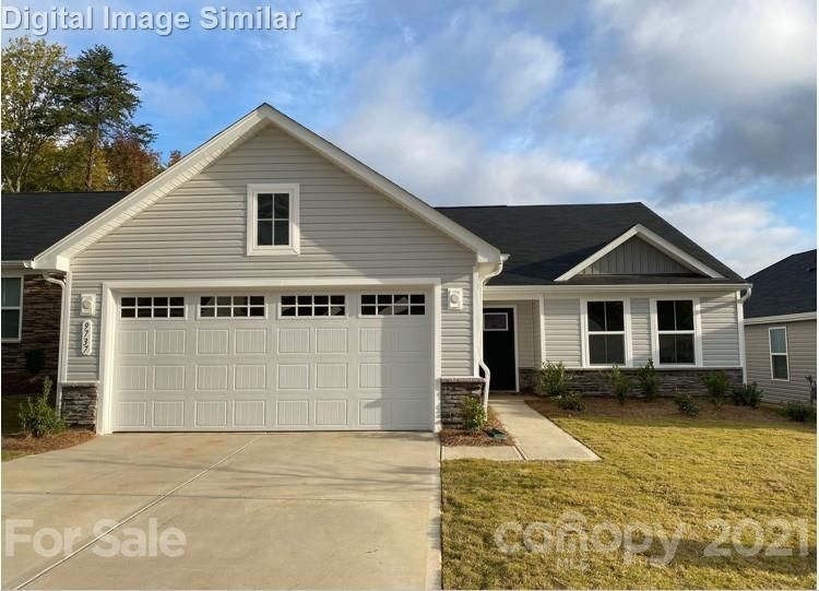 9737 Hamel St #113, Charlotte, NC 28215
