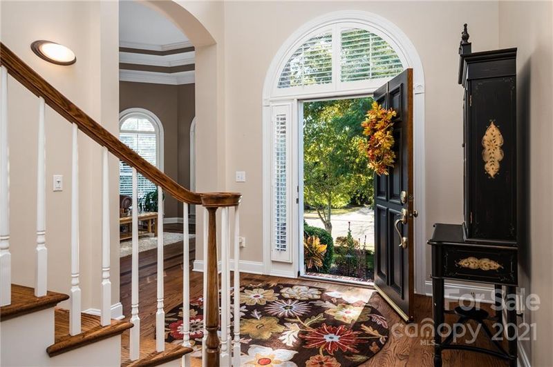 18422 Dembridge Dr, Davidson, NC 28036