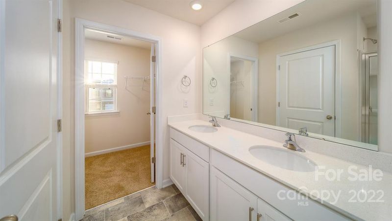 153 Boshamer Farms Dr, Clover, SC 29710