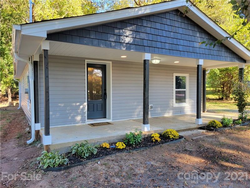 338 Gurley Dr, Concord, NC 28027
