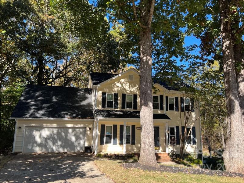 2802 Cross Tie Ln, Matthews, NC 28105
