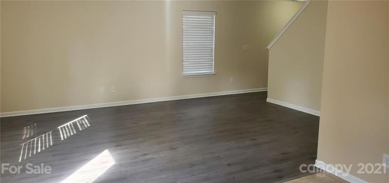 8119 Whitley Ln, Charlotte, NC 28215
