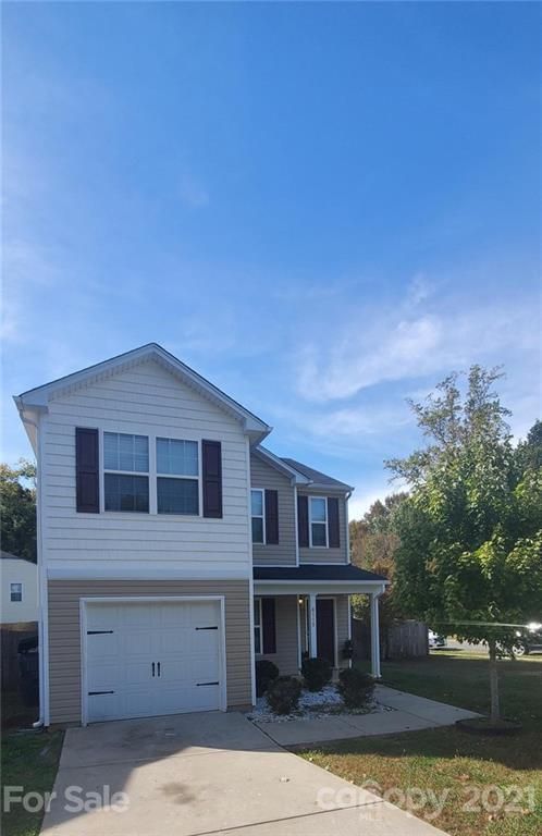 8119 Whitley Ln, Charlotte, NC 28215