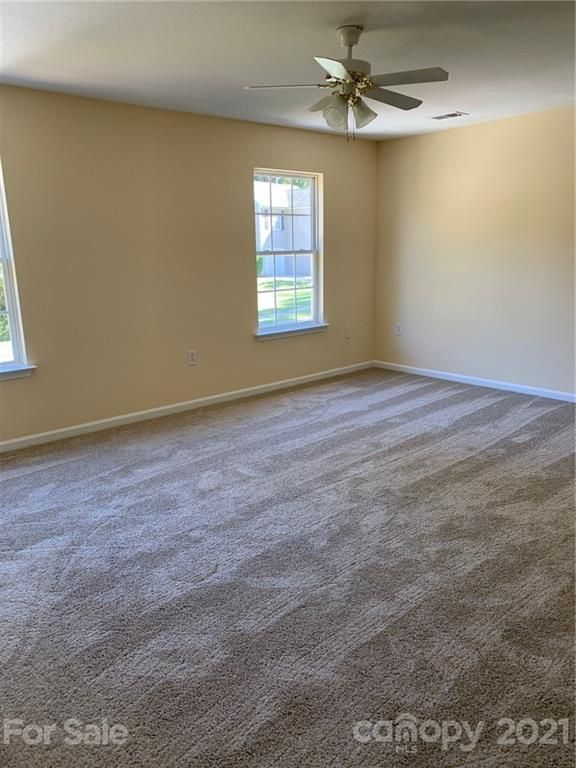 2330 Gooseberry Rd #35, Charlotte, NC 28208