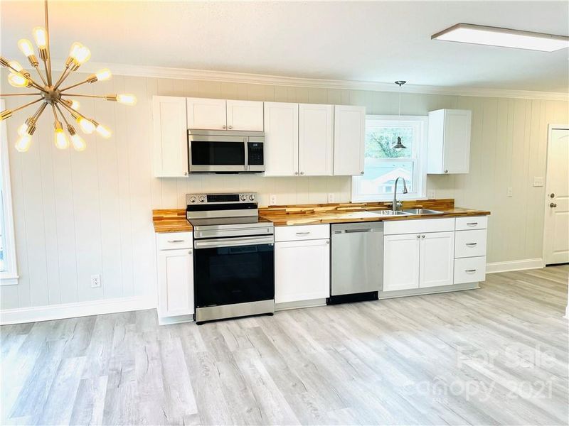1506 Lane St, Kannapolis, NC 28083