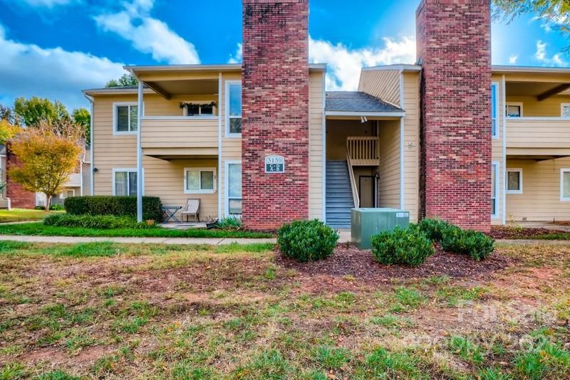3139 Heathstead Pl #Apt C, Charlotte, NC 28210