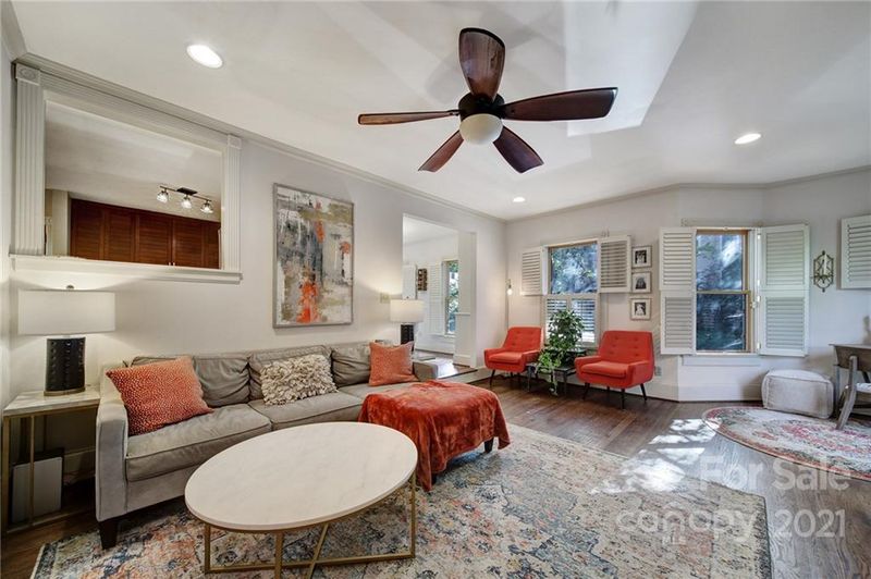 400 W 8th St, Charlotte, NC 28202