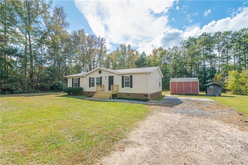 2294 Mcilwain Rd, Lancaster, SC 29720