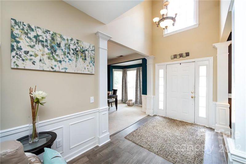 7324 Ridgefield Dr, Charlotte, NC 28269