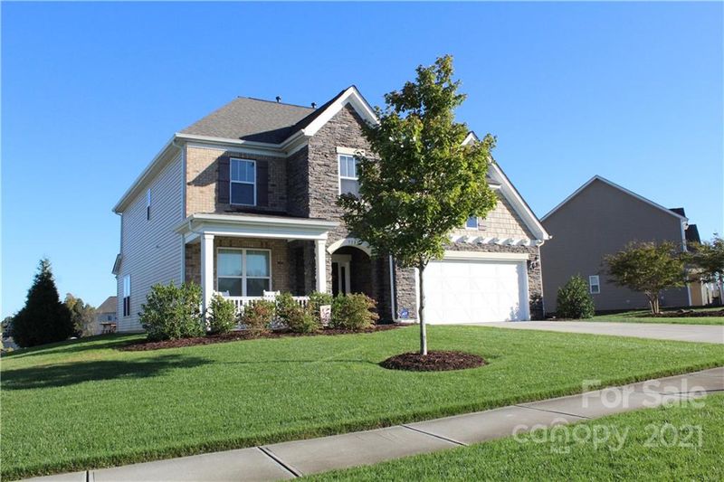 7183 Streamhaven Dr, Harrisburg, NC 28075