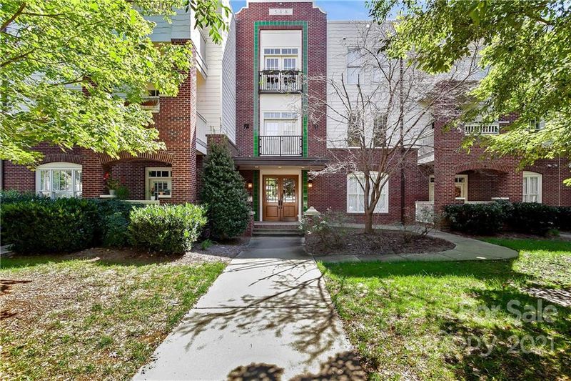 518 Clarice Ave #300, Charlotte, NC 28204