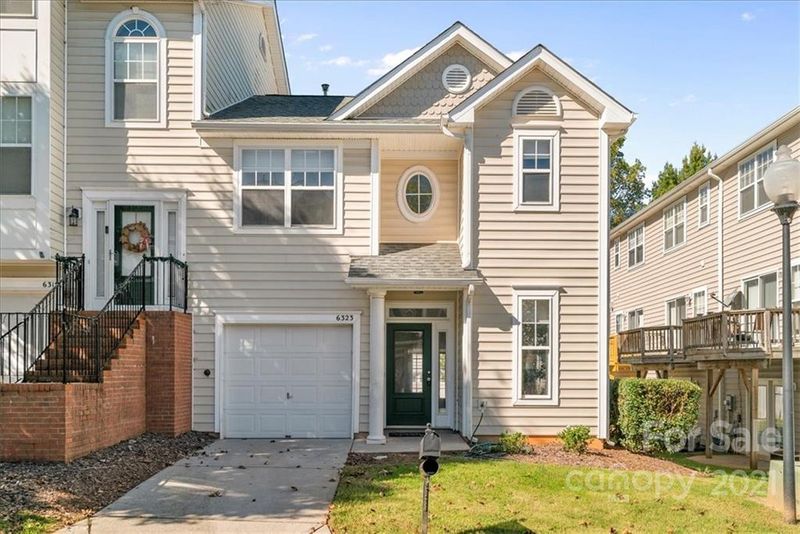 6323 Gammon Rd, Charlotte, NC 28269