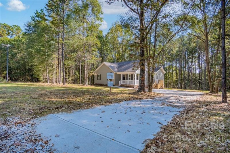 3733 Hamilton Rd, Edgemoor, SC 29712